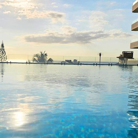 Апартаменти Zen Retreat With Stunning Sea Views And Sunsets Flic en Flac Екстер'єр фото